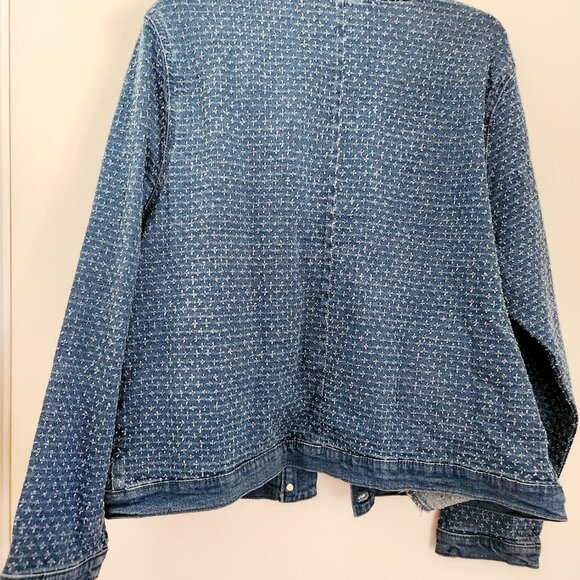 Time and Tru Women's Clip Dot Denim Jacket, Size XL. NWOT. - Picture 2 of 11